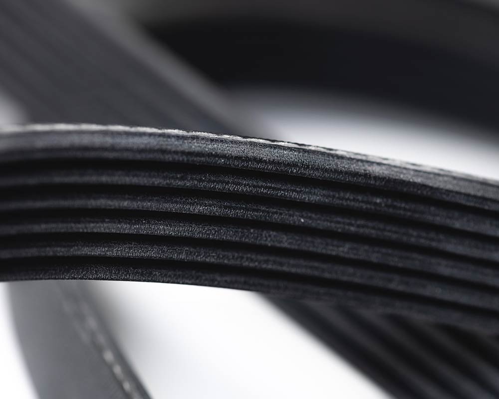 Serpetine Belt Service at Grease Monkey